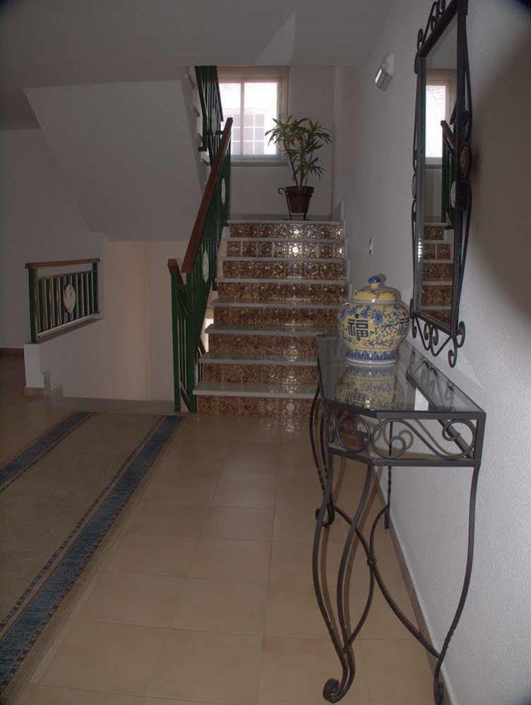 Hotel Tres Jotas Conil Conil De La Frontera Luaran gambar